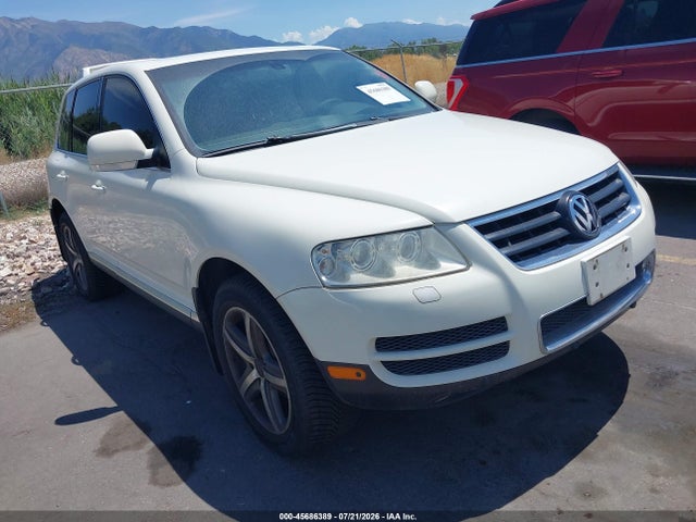 2004 Volkswagen Touareg V8 მანქანა იყიდება აუქციონზე, vin: WVGCM67L84D021239, აუქციონის ნომერი: 45686389