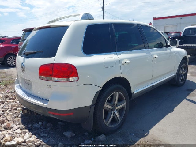 2004 Volkswagen Touareg V8 მანქანა იყიდება აუქციონზე, vin: WVGCM67L84D021239, აუქციონის ნომერი: 45686389