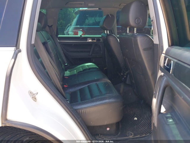 2004 Volkswagen Touareg V8 მანქანა იყიდება აუქციონზე, vin: WVGCM67L84D021239, აუქციონის ნომერი: 45686389