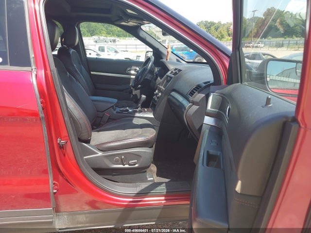 Ford EXPLORER XLT 2018 1FM5K7D8XJGC02941 Image 5