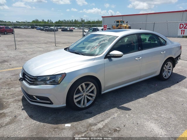 Продаж на аукціоні авто 2019 Volkswagen Passat 2.0t Wolfsburg Edition, vin: 1VWLA7A3XKC005295, номер лоту: 45686413