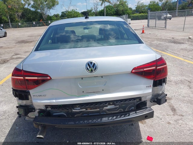 Продаж на аукціоні авто 2019 Volkswagen Passat 2.0t Wolfsburg Edition, vin: 1VWLA7A3XKC005295, номер лоту: 45686413