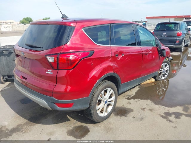 Ford ESCAPE SE 2019 1FMCU9GD4KUA97080 Image 4