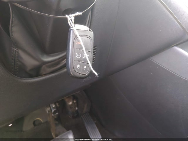 1C4PJMDS2GW121201 Jeep Cherokee Limited