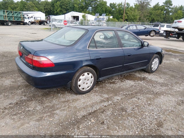 45686459 :رقم المزاد ، 1HGCG6650YA001736 vin ، 2000 Honda Accord 2.3 Lx مزاد بيع
