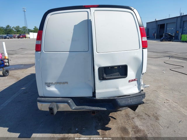 GMC Savana 2500 Work Van 2018 1GTW7AFG8J1911527 Image 16