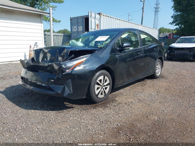 45686551 :رقم المزاد ، JTDKBRFU5J3584445 vin ، 2018 Toyota Prius Two مزاد بيع