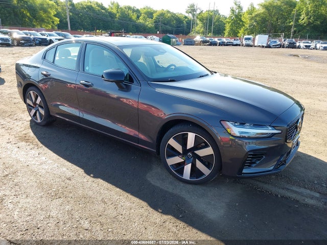 Aukcja sprzedaży 2024 Volvo S60 Recharge Plug-in Hybrid T8 Plus Dark Theme, vin: 7JRH60FLXRG314814, numer aukcji: 45686557