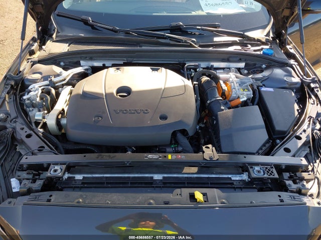 Aukcja sprzedaży 2024 Volvo S60 Recharge Plug-in Hybrid T8 Plus Dark Theme, vin: 7JRH60FLXRG314814, numer aukcji: 45686557