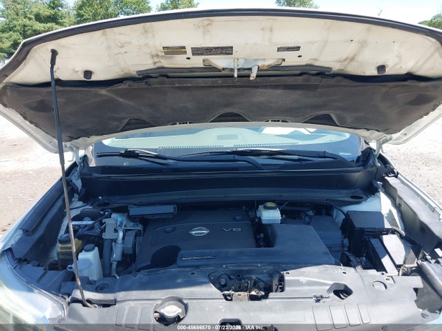 45686570 :رقم المزاد ، 5N1AR2MN5FC685529 vin ، 2015 Nissan Pathfinder Sv مزاد بيع