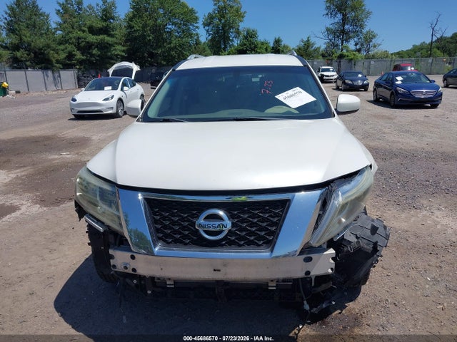 45686570 :رقم المزاد ، 5N1AR2MN5FC685529 vin ، 2015 Nissan Pathfinder Sv مزاد بيع