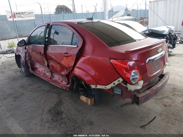 Chevrolet Sonic Rs Auto 2015 1G1JG5SB7F4183886 Image 3