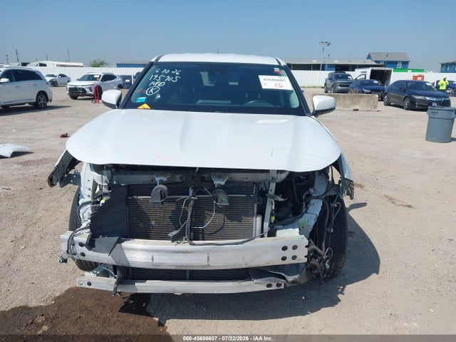 Продажа на аукционе авто 2022 Toyota Highlander Le, vin: 5TDZZRAH1NS539558, номер лота: 45686607