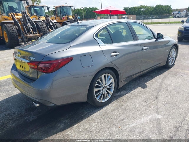 45686632 :رقم المزاد ، JN1EV7AP5KM519541 vin ، 2019 Infiniti Q50 3.0t Luxe مزاد بيع