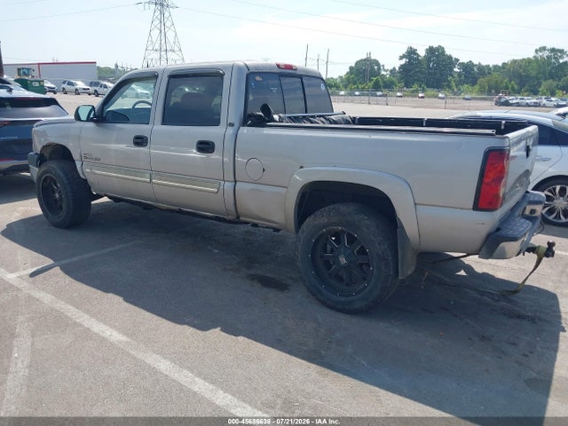 Продажа на аукционе авто 2004 Chevrolet Silverado 2500hd Lt, vin: 1GCHK23214F215265, номер лота: 45686638