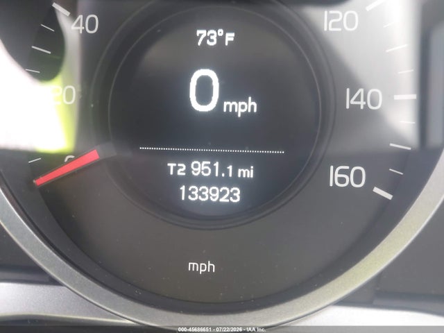 45686651 :رقم المزاد ، YV1612FS8E2298587 vin ، 2014 Volvo S60 T5 مزاد بيع