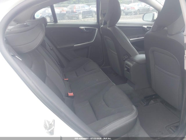 45686651 :رقم المزاد ، YV1612FS8E2298587 vin ، 2014 Volvo S60 T5 مزاد بيع