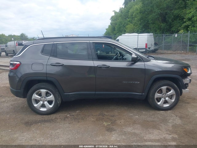 2020 Jeep Compass Latitude 4x4 მანქანა იყიდება აუქციონზე, vin: 3C4NJDBB9LT157476, აუქციონის ნომერი: 45686658