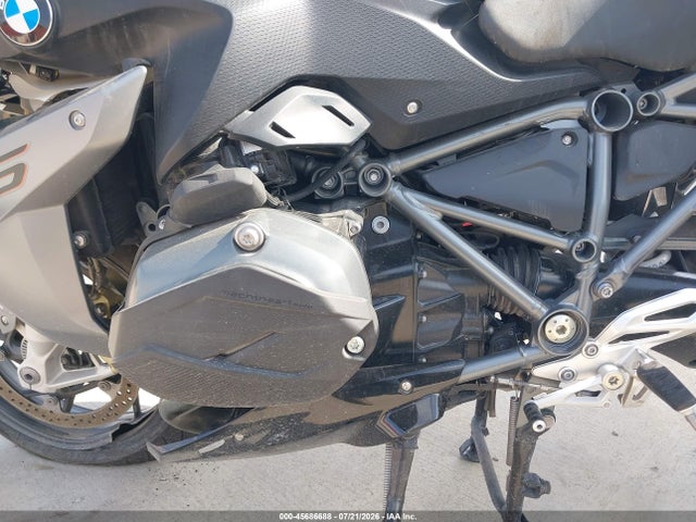 Aukcja sprzedaży 2016 Bmw R1200 Rs, vin: WB10A1504GZ379096, numer aukcji: 45686688