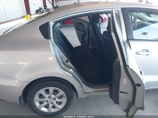 KIA RIO LX 2017 KNADM4A36H6037923 Image 8