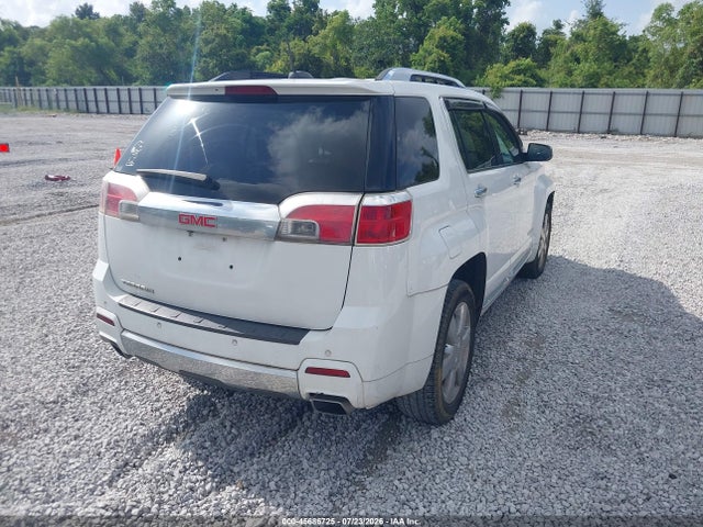 45686725 :رقم المزاد ، 2GKFLUE38F6316312 vin ، 2015 Gmc Terrain Denali مزاد بيع