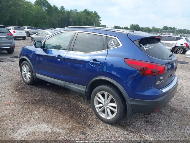 2017 Nissan Rogue Sport Sv მანქანა იყიდება აუქციონზე, vin: JN1BJ1CR4HW112639, აუქციონის ნომერი: 45686739