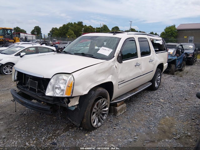 2011 Gmc Yukon Xl 1500 Denali მანქანა იყიდება აუქციონზე, vin: 1GKS2MEF0BR380550, აუქციონის ნომერი: 45686747