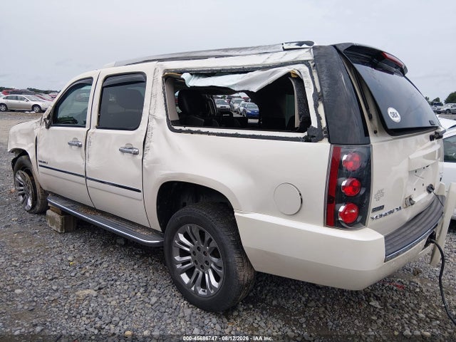 2011 Gmc Yukon Xl 1500 Denali მანქანა იყიდება აუქციონზე, vin: 1GKS2MEF0BR380550, აუქციონის ნომერი: 45686747