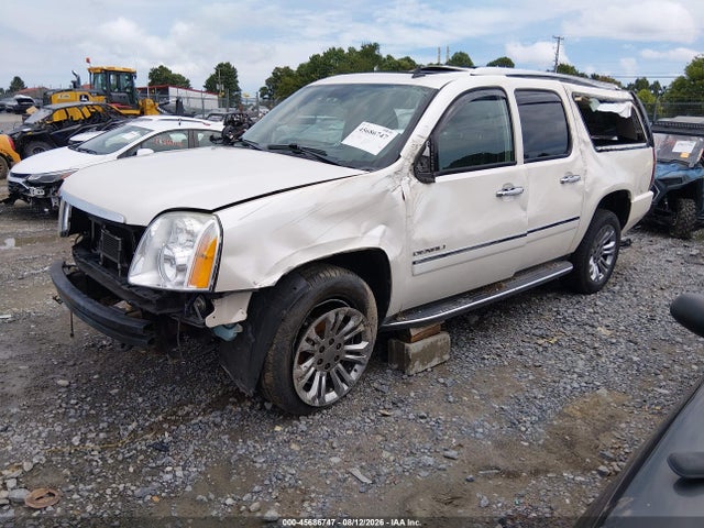 2011 Gmc Yukon Xl 1500 Denali მანქანა იყიდება აუქციონზე, vin: 1GKS2MEF0BR380550, აუქციონის ნომერი: 45686747