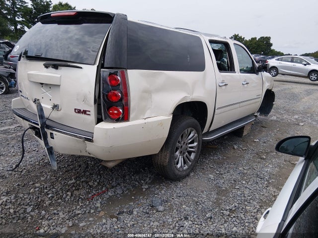 2011 Gmc Yukon Xl 1500 Denali მანქანა იყიდება აუქციონზე, vin: 1GKS2MEF0BR380550, აუქციონის ნომერი: 45686747