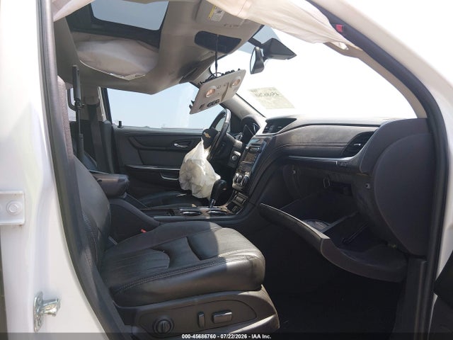 Продажа на аукционе авто 2017 Chevrolet Traverse Premier, vin: 1GNKRJKD4HJ205242, номер лота: 45686760