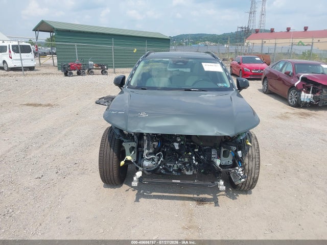 45686787 :رقم المزاد ، YV4L12UC4T2772243 vin ، 2026 Volvo Xc40 Plus, B5 Awd Gas (mild Hybrid), Dark مزاد بيع