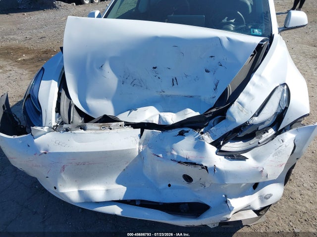 Продажа на аукционе авто 2022 Tesla Model 3 Long Range Dual Motor All-wheel Drive, vin: 5YJ3E1EB2NF151672, номер лота: 45686793