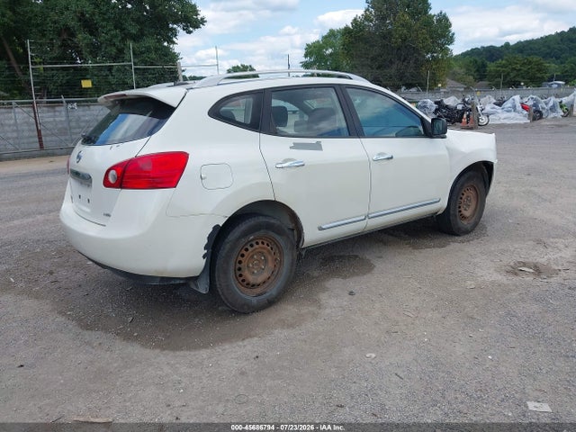Продажа на аукционе авто 2014 Nissan Rogue Select S, vin: JN8AS5MV2EW721186, номер лота: 45686794
