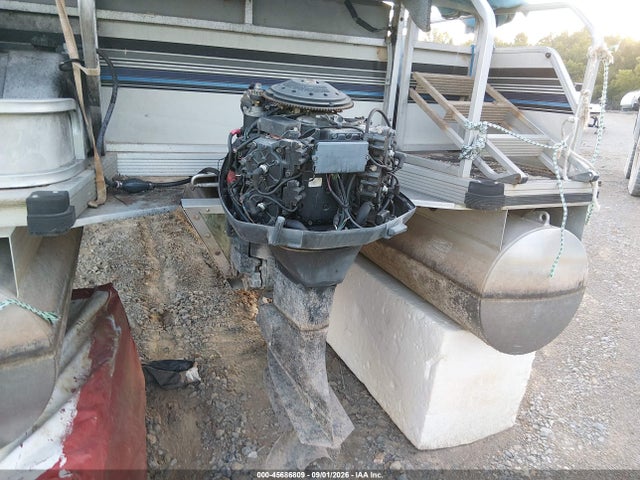 45686809 :رقم المزاد ، BUH253441192 vin ، 1992 Suntracker Pontoon مزاد بيع