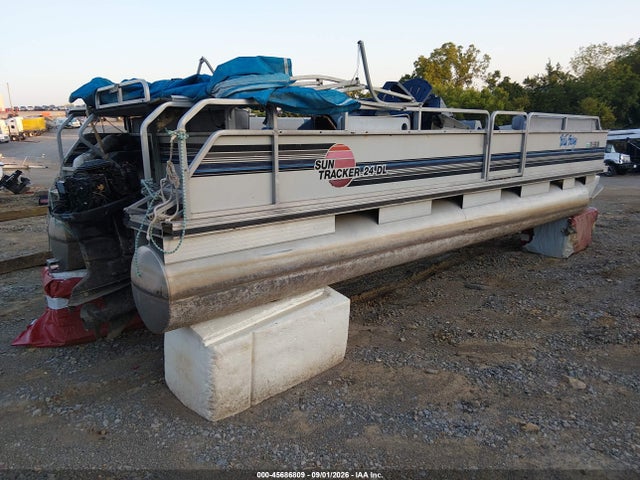 45686809 :رقم المزاد ، BUH253441192 vin ، 1992 Suntracker Pontoon مزاد بيع