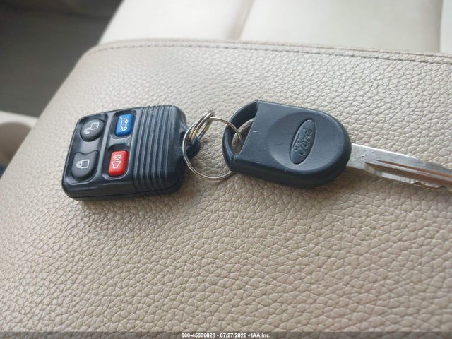 Продажа на аукционе авто 2006 Ford Explorer Limited, vin: 1FMEU75E66ZA15383, номер лота: 45686828