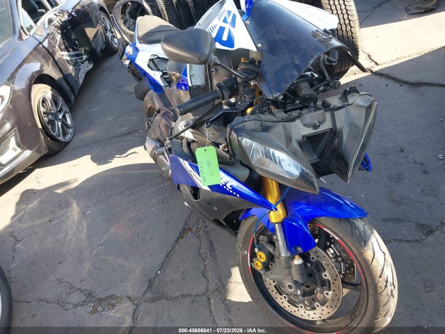Yamaha Yzfr6 C 2015 JYARJ16Y0FA009111 Image 15