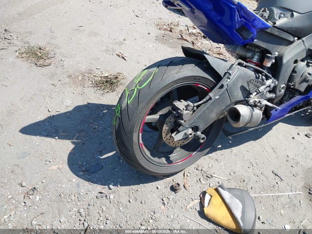 Yamaha Yzfr6 C 2015 JYARJ16Y0FA009111 Image 4
