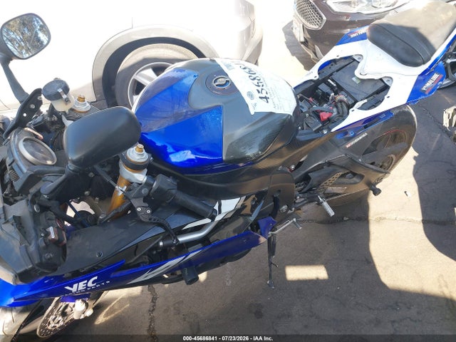 Yamaha Yzfr6 C 2015 JYARJ16Y0FA009111 Image 9