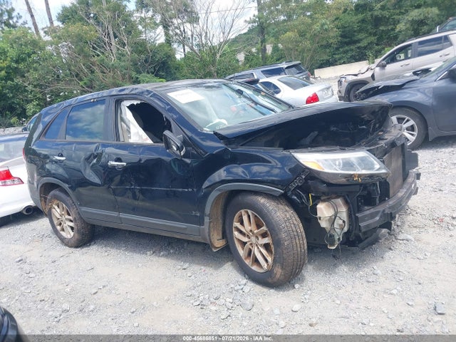 Продажа на аукционе авто 2015 Kia Sorento Lx, vin: 5XYKT3A65FG593796, номер лота: 45686851