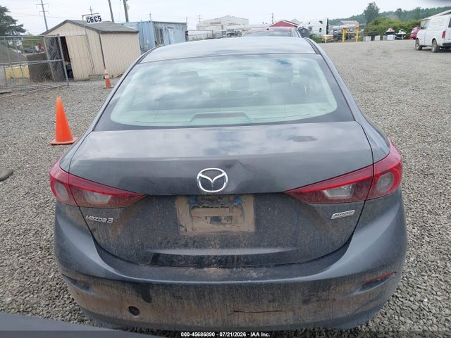 3MZBN1U70JM165789 Mazda Mazda3 Sport