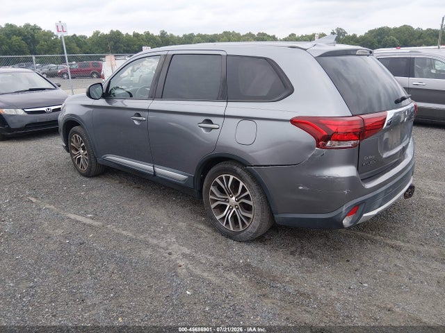 45686901 :رقم المزاد ، JA4AD2A30JJ004634 vin ، 2018 Mitsubishi Outlander Es مزاد بيع