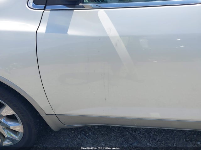45686920 :رقم المزاد ، 5GAKVCED3BJ405355 vin ، 2011 Buick Enclave 2xl مزاد بيع