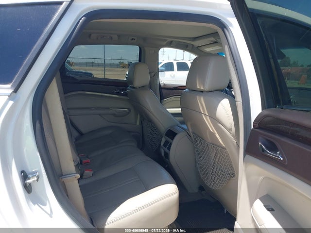 2010 Cadillac Srx Luxury Collection მანქანა იყიდება აუქციონზე, vin: 3GYFNAEY8AS638338, აუქციონის ნომერი: 45686949