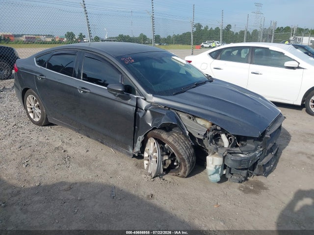 2019 3FA6P0HD7KR275984 main image