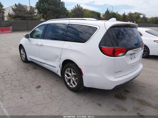 Chrysler Pacifica Limited 2017 2C4RC1GG8HR505163 Image 3