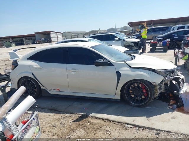 2017 Honda Civic Type R Touring მანქანა იყიდება აუქციონზე, vin: SHHFK8G71HU200306, აუქციონის ნომერი: 45687066