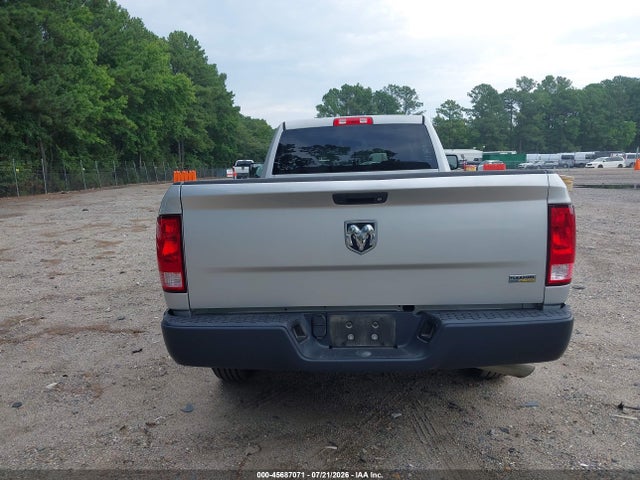 45687071 :رقم المزاد ، 3C6JR6DG7HG680983 vin ، 2017 Ram 1500 مزاد بيع