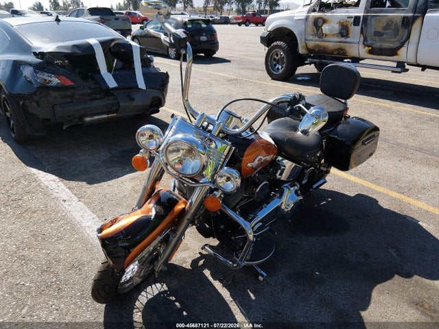 Harley-Davidson Flstc Heritage Softail Classic 2016 1HD1BWV31GB014393 Image 2